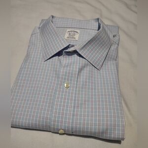 Brooks Brothers Men's Long Sleeve Dress Shirt, Blue, Size 17-35.